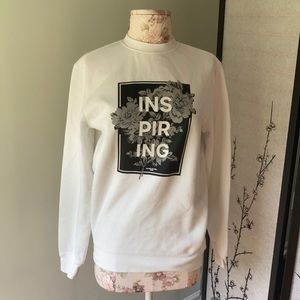 NWOT White Paris-inspired sweatshirt